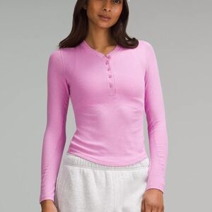 Lululemon hold tight Henley